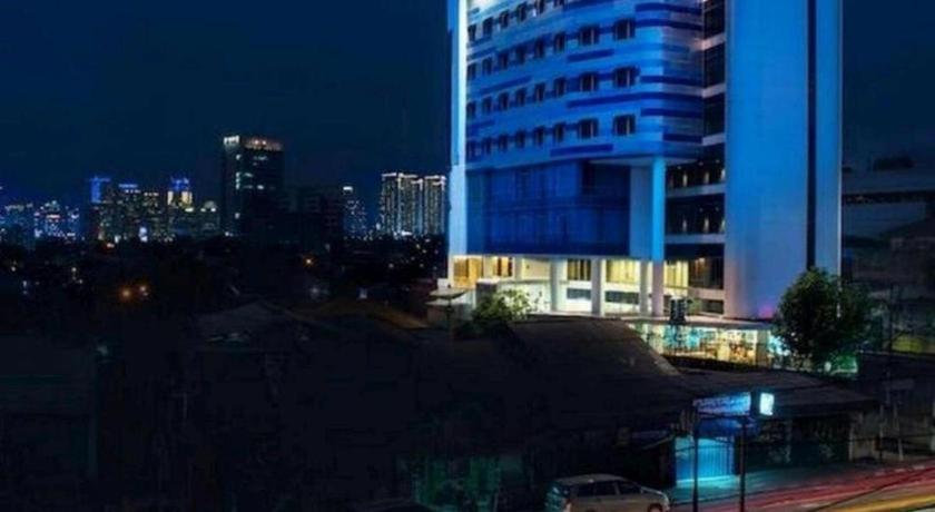 فندق بلو سكاي بيتامبوران جاكرتا المظهر الخارجي الصورة
