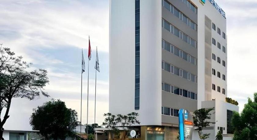 فندق بلو سكاي بيتامبوران جاكرتا المظهر الخارجي الصورة